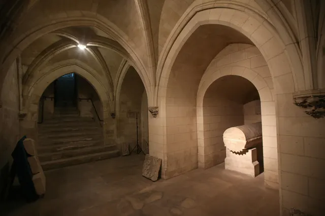 Les Trésors cachés de la Basilique : de la Crypte à la chapelle Saint-Michel
