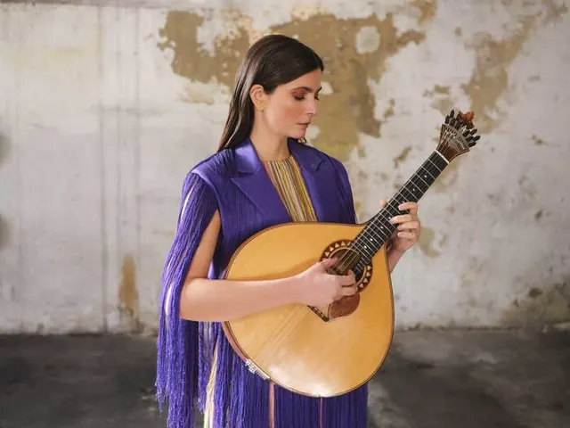 MARTA PEREIRA DA COSTA