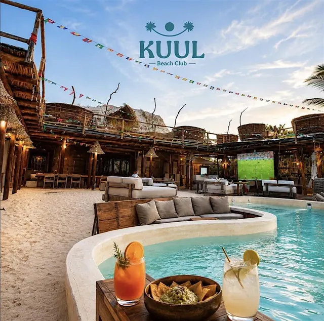 SUNDAY SPLASH POOL PARTY AT KUUL BEACHCLUB