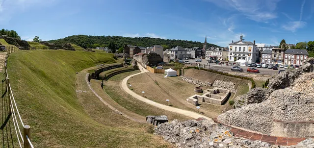 Visite guidée du théâtre et de la ville de Lillebonne