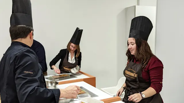 Atelier Créez Votre Carte de vacances Chocolat