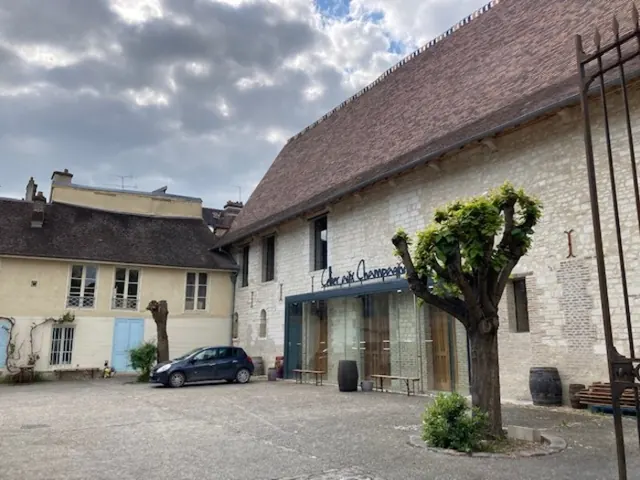 Exposition "La Cité des Artistes" par l'association "La Tête en fête"