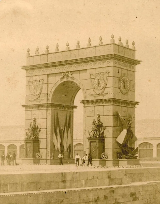 Levez les yeux ! Découverte du SHD de Cherbourg et atelier sur la visite de Napoléon III