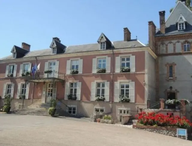 Visite accompagnée de la Mairie - Château Saint-Pierre