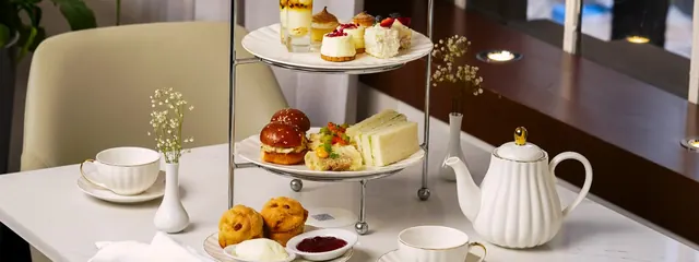 Cloud high tea