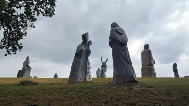 Escapade à la Vallée des Saints et à l’Auberge du Youdig : ANNULÉ