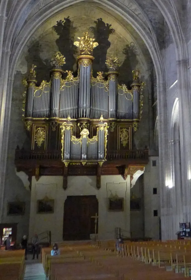 Présentation et démonstration de l'orgue de la cathédrale