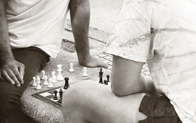 Chess Running