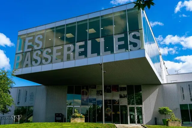 Visitez les coulisses des Passerelles
