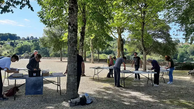 Atelier adultes : "L'œuvre à trou"