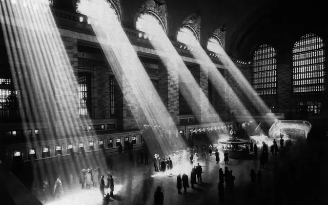 « Vertige, Manhattan Transfert » de Léonard Matton – Emersiøn