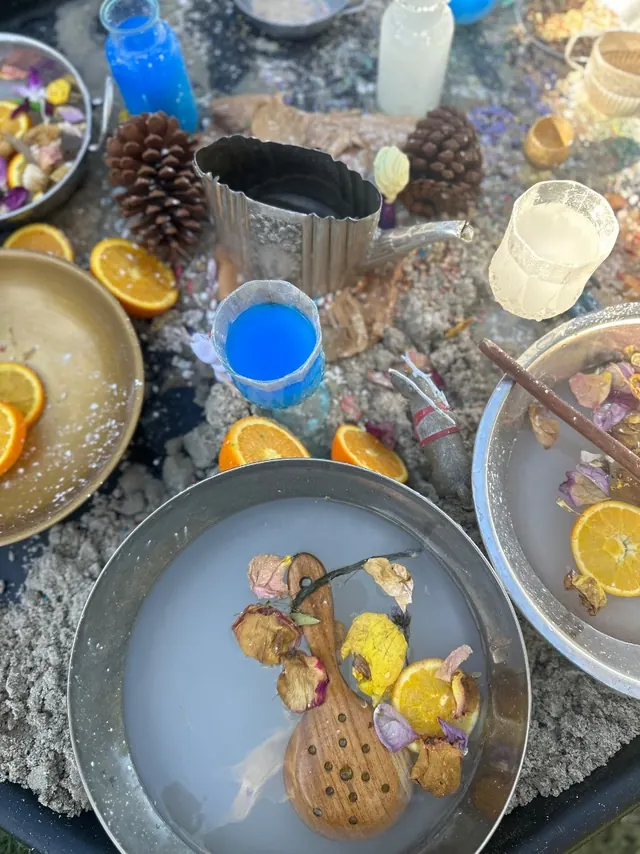 Gumtreekids Messy Play - Bluey and Disney theme