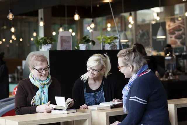 Yhteiskunnallinen lukupiiri