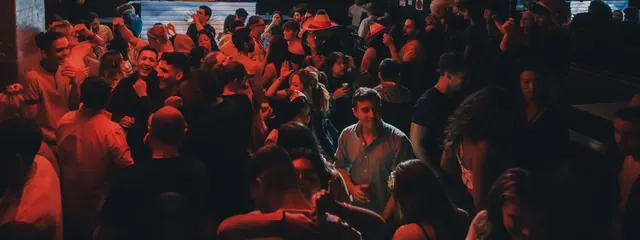 La Cueva Superclub – Latin Party