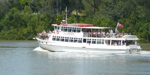 CHRISTMAS LUNCHEON CRUISE